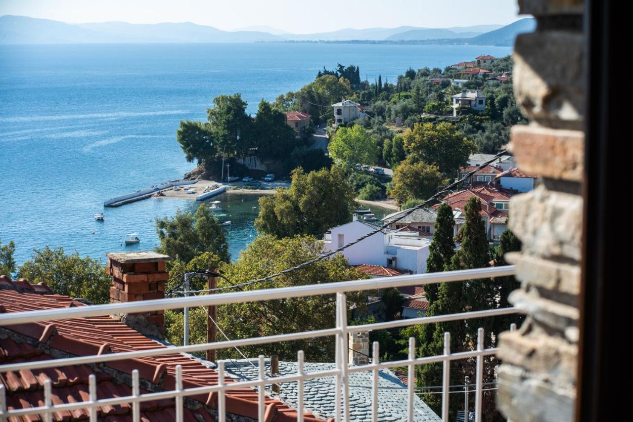 Вилла ¨Με Θέα Το Ηλιοβασίλεμα¨ Афиссос Экстерьер фото